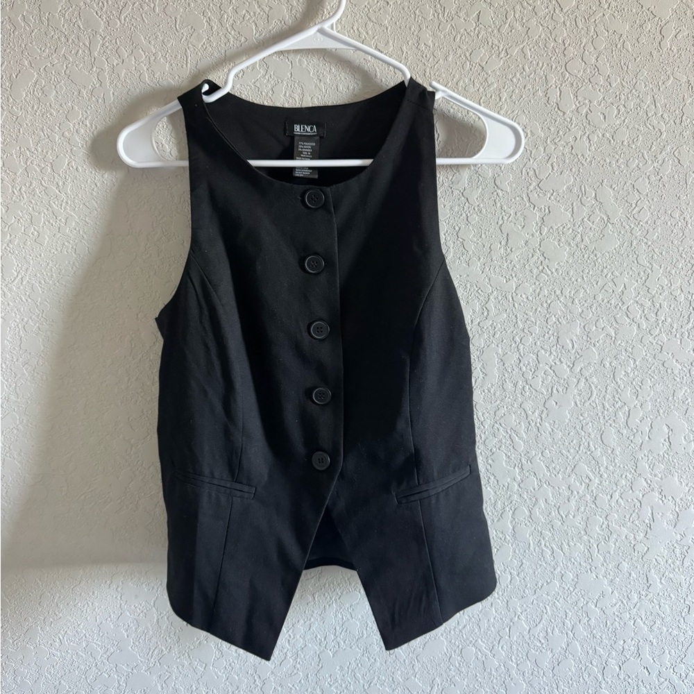 Black Button-Front Vest - Picture 3 of 4